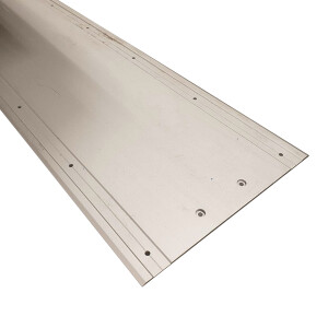 Sparkeplate nede 1200x250 bilde