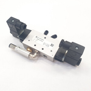 Magnetventil for låsstyring komplett bilde