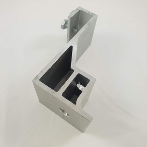 KLEM FEST TIL BT-FESTE FORSTERKET bilde